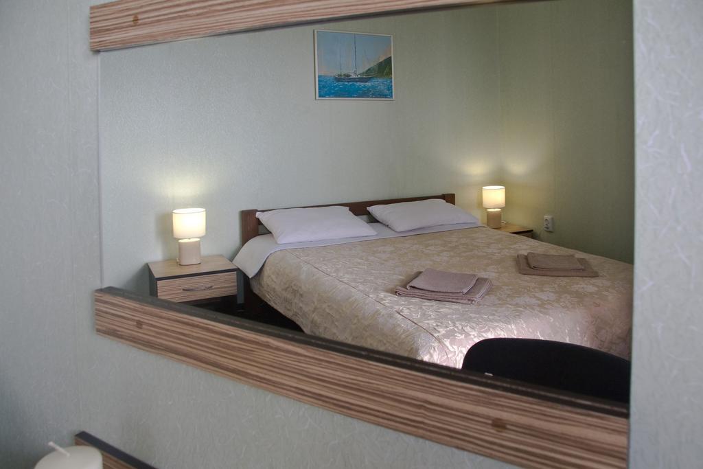Pik Hotel ดราโฮบรัท ห้อง รูปภาพ